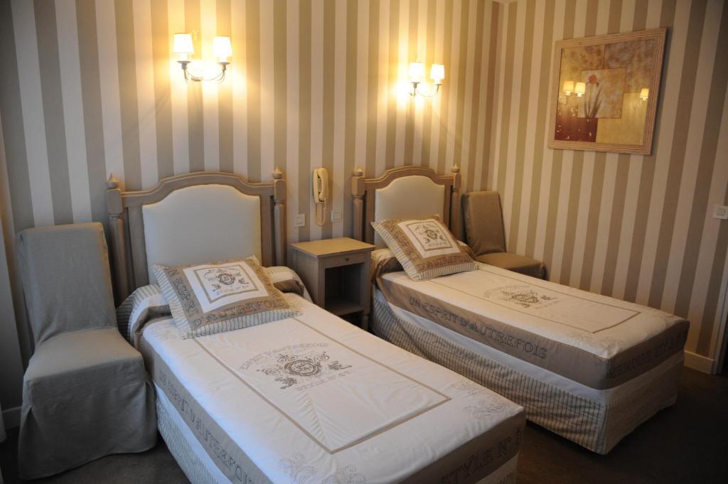 Le Quercy Hotel Souillac Quarto foto