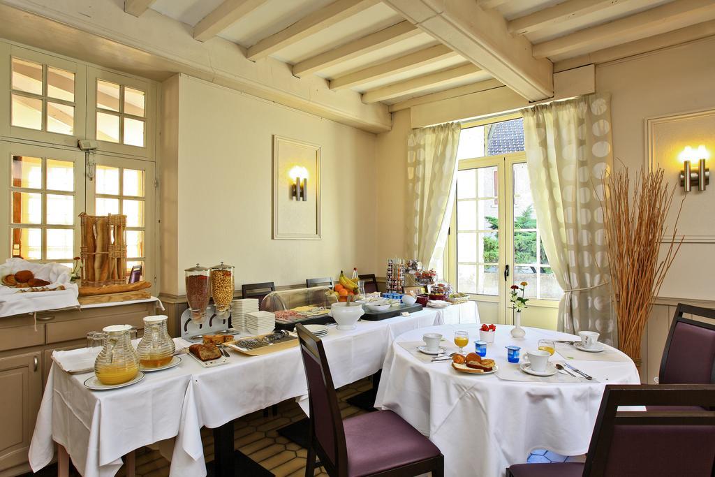 Le Quercy Hotel Souillac Exterior foto